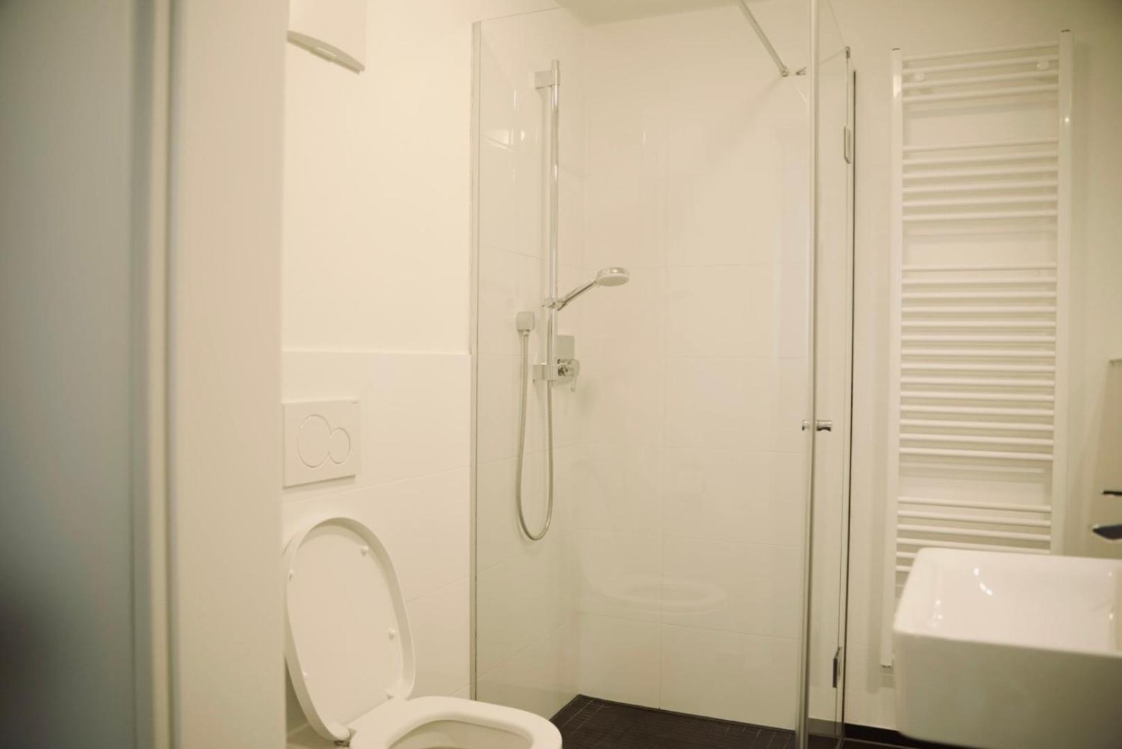 De La Vie Reutlingen - Altstadt Apartment An Stadthalle & Am Marktplatz Esterno foto