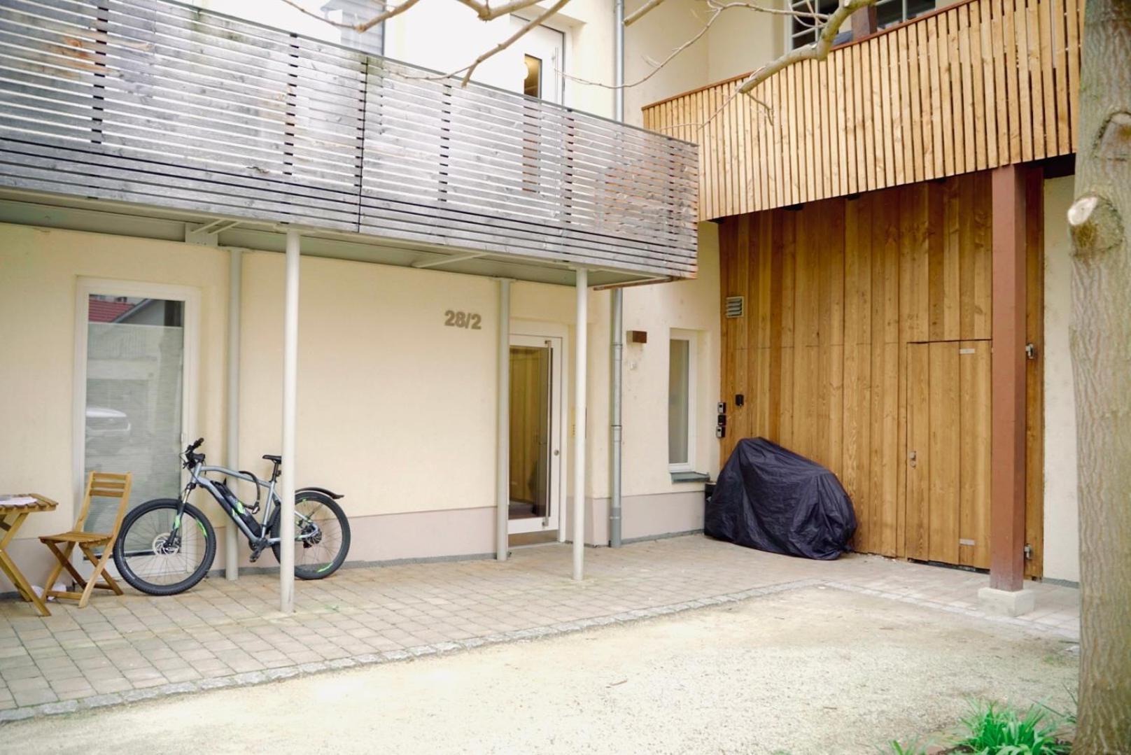De La Vie Reutlingen - Altstadt Apartment An Stadthalle & Am Marktplatz Esterno foto